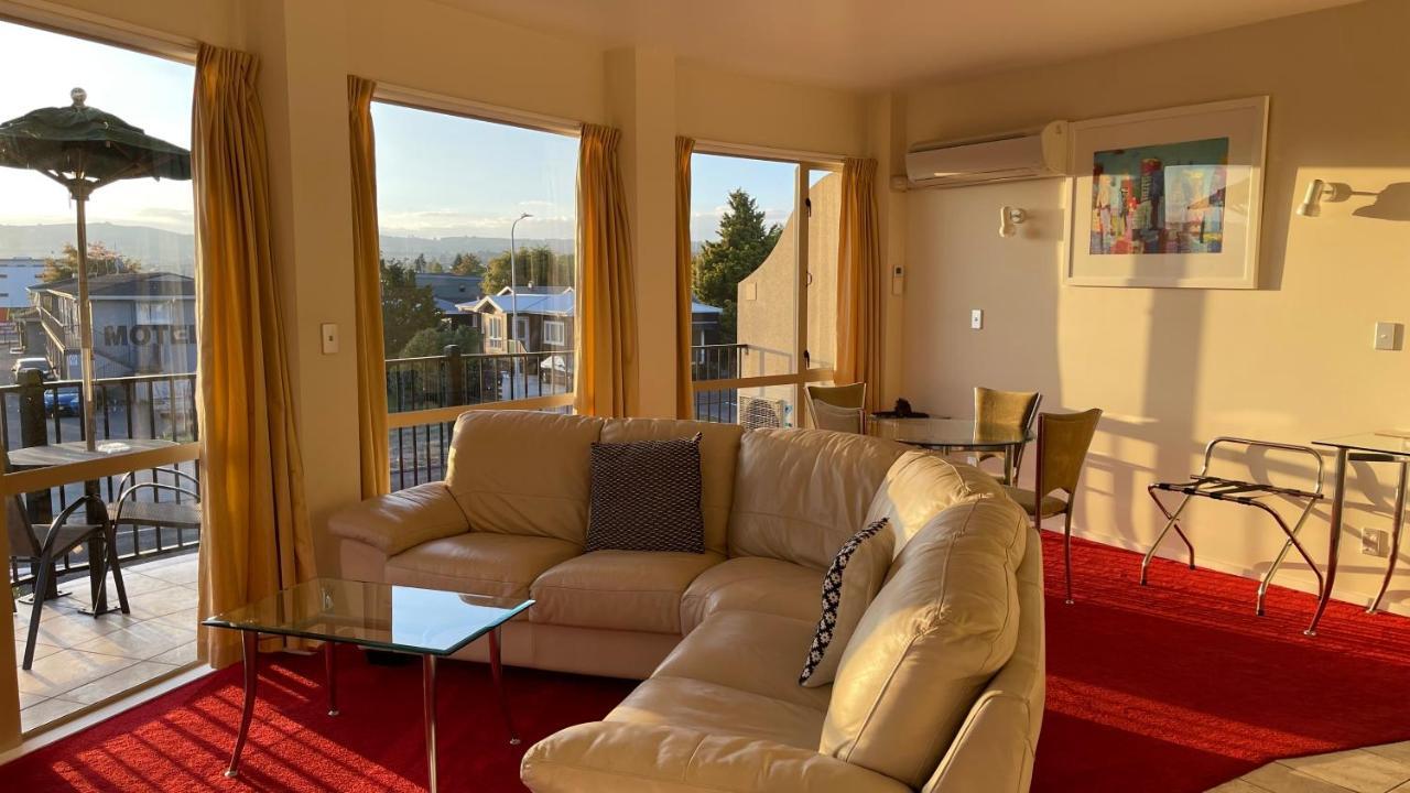Chantillys Motor Lodge Taupo Exterior foto