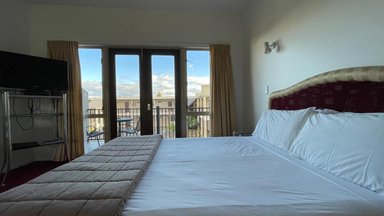 Chantillys Motor Lodge Taupo Exterior foto