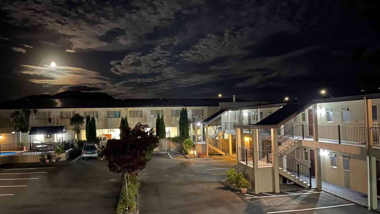 Chantillys Motor Lodge Taupo Exterior foto