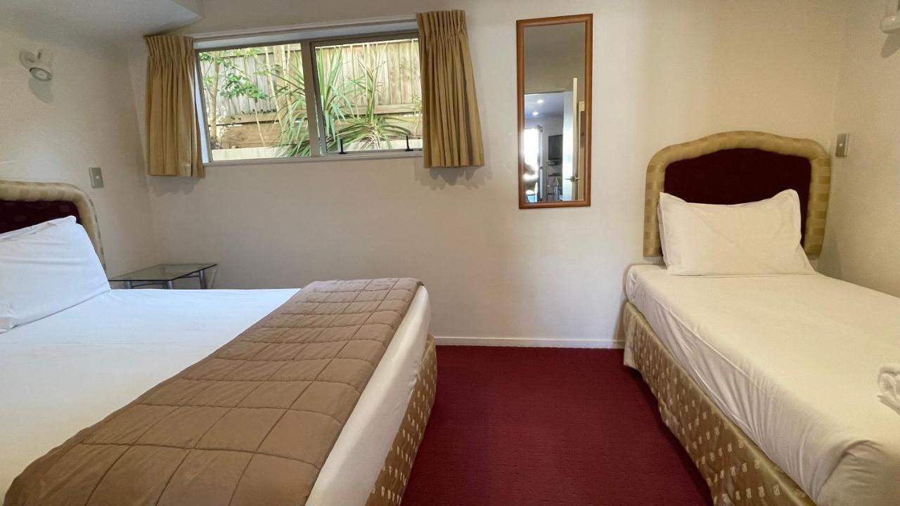Chantillys Motor Lodge Taupo Exterior foto