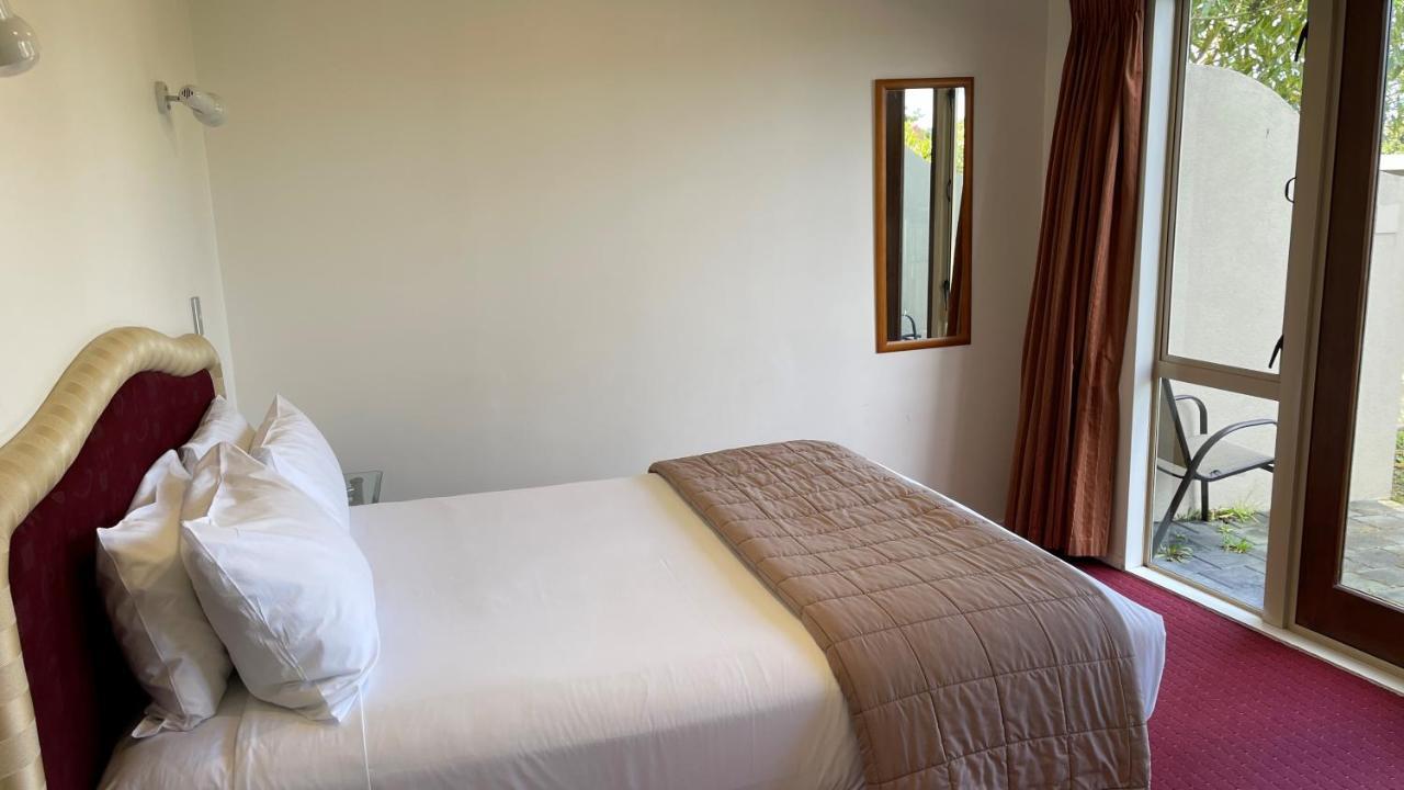 Chantillys Motor Lodge Taupo Exterior foto